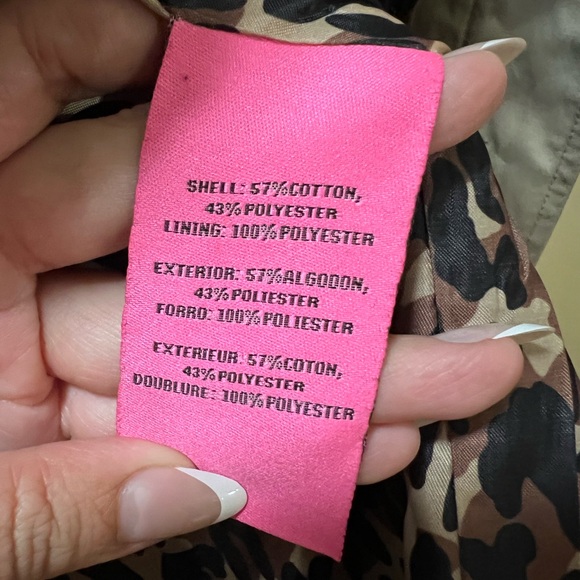 Betsy Johnson Cape Jacket Size Medium - Picture 13 of 16